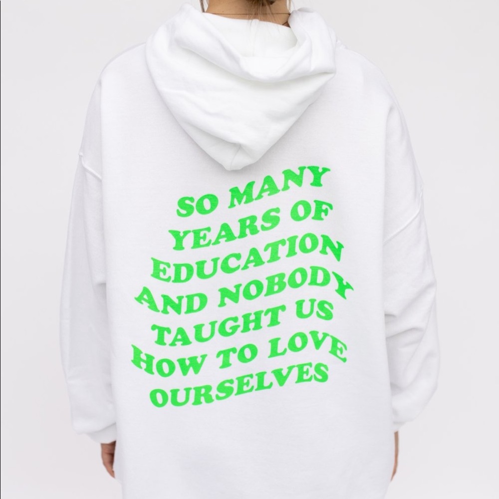 Oversize white hoodie mayfair group